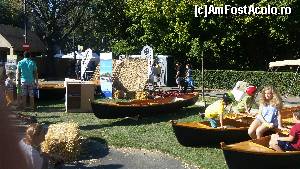 [P24] Si barcile au fost prezente la eveniment » foto by sed
 - 
<span class="allrVoted glyphicon glyphicon-heart hidden" id="av682039"></span>
<a class="m-l-10 hidden" id="sv682039" onclick="voting_Foto_DelVot(,682039,14175)" role="button">șterge vot <span class="glyphicon glyphicon-remove"></span></a>
<a id="v9682039" class=" c-red"  onclick="voting_Foto_SetVot(682039)" role="button"><span class="glyphicon glyphicon-heart-empty"></span> <b>LIKE</b> = Votează poza</a> <img class="hidden"  id="f682039W9" src="/imagini/loader.gif" border="0" /><span class="AjErrMes hidden" id="e682039ErM"></span>