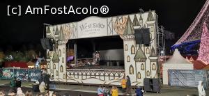 [P24] West Side Christmas Market - scena » foto by ⭐ValentinB_88⭐
 - 
<span class="allrVoted glyphicon glyphicon-heart hidden" id="av1340021"></span>
<a class="m-l-10 hidden" id="sv1340021" onclick="voting_Foto_DelVot(,1340021,14175)" role="button">șterge vot <span class="glyphicon glyphicon-remove"></span></a>
<a id="v91340021" class=" c-red"  onclick="voting_Foto_SetVot(1340021)" role="button"><span class="glyphicon glyphicon-heart-empty"></span> <b>LIKE</b> = Votează poza</a> <img class="hidden"  id="f1340021W9" src="/imagini/loader.gif" border="0" /><span class="AjErrMes hidden" id="e1340021ErM"></span>