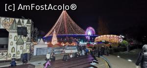 [P25] West Side Christmas Market - scena » foto by ⭐ValentinB_88⭐
 - 
<span class="allrVoted glyphicon glyphicon-heart hidden" id="av1340022"></span>
<a class="m-l-10 hidden" id="sv1340022" onclick="voting_Foto_DelVot(,1340022,14175)" role="button">șterge vot <span class="glyphicon glyphicon-remove"></span></a>
<a id="v91340022" class=" c-red"  onclick="voting_Foto_SetVot(1340022)" role="button"><span class="glyphicon glyphicon-heart-empty"></span> <b>LIKE</b> = Votează poza</a> <img class="hidden"  id="f1340022W9" src="/imagini/loader.gif" border="0" /><span class="AjErrMes hidden" id="e1340022ErM"></span>