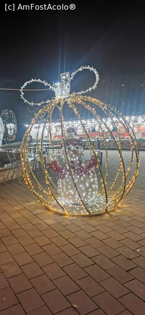 [P07] Un alt glob imens cu un mic om de zapada in interior » foto by ⭐ValentinB_88⭐
 - 
<span class="allrVoted glyphicon glyphicon-heart hidden" id="av1341898"></span>
<a class="m-l-10 hidden" id="sv1341898" onclick="voting_Foto_DelVot(,1341898,14175)" role="button">șterge vot <span class="glyphicon glyphicon-remove"></span></a>
<a id="v91341898" class=" c-red"  onclick="voting_Foto_SetVot(1341898)" role="button"><span class="glyphicon glyphicon-heart-empty"></span> <b>LIKE</b> = Votează poza</a> <img class="hidden"  id="f1341898W9" src="/imagini/loader.gif" border="0" /><span class="AjErrMes hidden" id="e1341898ErM"></span>