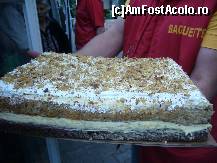 [P24] Prajitura la Targul de produse maramuresene, peste drum de Targul de Sanziene » foto by magdalena
 - 
<span class="allrVoted glyphicon glyphicon-heart hidden" id="av86738"></span>
<a class="m-l-10 hidden" id="sv86738" onclick="voting_Foto_DelVot(,86738,14175)" role="button">șterge vot <span class="glyphicon glyphicon-remove"></span></a>
<a id="v986738" class=" c-red"  onclick="voting_Foto_SetVot(86738)" role="button"><span class="glyphicon glyphicon-heart-empty"></span> <b>LIKE</b> = Votează poza</a> <img class="hidden"  id="f86738W9" src="/imagini/loader.gif" border="0" /><span class="AjErrMes hidden" id="e86738ErM"></span>