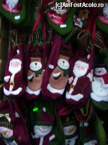 [P09] Targul de Craciun din Parcul Cismigiu, ciorapei de atarnat la ... calorifere! » foto by magdalena
 - 
<span class="allrVoted glyphicon glyphicon-heart hidden" id="av173089"></span>
<a class="m-l-10 hidden" id="sv173089" onclick="voting_Foto_DelVot(,173089,14175)" role="button">șterge vot <span class="glyphicon glyphicon-remove"></span></a>
<a id="v9173089" class=" c-red"  onclick="voting_Foto_SetVot(173089)" role="button"><span class="glyphicon glyphicon-heart-empty"></span> <b>LIKE</b> = Votează poza</a> <img class="hidden"  id="f173089W9" src="/imagini/loader.gif" border="0" /><span class="AjErrMes hidden" id="e173089ErM"></span>