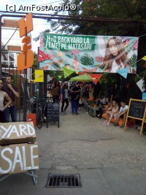 [P01] Spre curtea cu gratuitati...  » foto by danaeldreny*
 - 
<span class="allrVoted glyphicon glyphicon-heart hidden" id="av835756"></span>
<a class="m-l-10 hidden" id="sv835756" onclick="voting_Foto_DelVot(,835756,14175)" role="button">șterge vot <span class="glyphicon glyphicon-remove"></span></a>
<a id="v9835756" class=" c-red"  onclick="voting_Foto_SetVot(835756)" role="button"><span class="glyphicon glyphicon-heart-empty"></span> <b>LIKE</b> = Votează poza</a> <img class="hidden"  id="f835756W9" src="/imagini/loader.gif" border="0" /><span class="AjErrMes hidden" id="e835756ErM"></span>