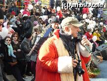 [P08] Amfitrionul evenimentului directorul Teatrului Masca Mihai Malaimare. » foto by Horia
 - 
<span class="allrVoted glyphicon glyphicon-heart hidden" id="av172042"></span>
<a class="m-l-10 hidden" id="sv172042" onclick="voting_Foto_DelVot(,172042,14175)" role="button">șterge vot <span class="glyphicon glyphicon-remove"></span></a>
<a id="v9172042" class=" c-red"  onclick="voting_Foto_SetVot(172042)" role="button"><span class="glyphicon glyphicon-heart-empty"></span> <b>LIKE</b> = Votează poza</a> <img class="hidden"  id="f172042W9" src="/imagini/loader.gif" border="0" /><span class="AjErrMes hidden" id="e172042ErM"></span>