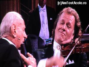 [P23] Doi monştri sacri » foto by Michi
 - 
<span class="allrVoted glyphicon glyphicon-heart hidden" id="av626483"></span>
<a class="m-l-10 hidden" id="sv626483" onclick="voting_Foto_DelVot(,626483,14175)" role="button">șterge vot <span class="glyphicon glyphicon-remove"></span></a>
<a id="v9626483" class=" c-red"  onclick="voting_Foto_SetVot(626483)" role="button"><span class="glyphicon glyphicon-heart-empty"></span> <b>LIKE</b> = Votează poza</a> <img class="hidden"  id="f626483W9" src="/imagini/loader.gif" border="0" /><span class="AjErrMes hidden" id="e626483ErM"></span>