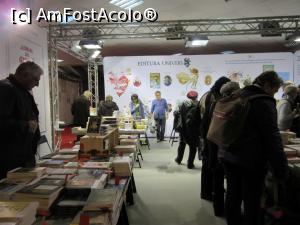 [P17] Standuri de editură » foto by Michi
 - 
<span class="allrVoted glyphicon glyphicon-heart hidden" id="av924336"></span>
<a class="m-l-10 hidden" id="sv924336" onclick="voting_Foto_DelVot(,924336,14175)" role="button">șterge vot <span class="glyphicon glyphicon-remove"></span></a>
<a id="v9924336" class=" c-red"  onclick="voting_Foto_SetVot(924336)" role="button"><span class="glyphicon glyphicon-heart-empty"></span> <b>LIKE</b> = Votează poza</a> <img class="hidden"  id="f924336W9" src="/imagini/loader.gif" border="0" /><span class="AjErrMes hidden" id="e924336ErM"></span>