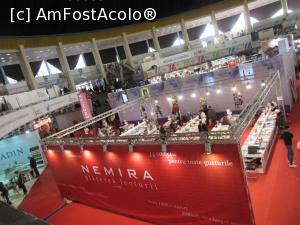 [P09] Standuri de editură » foto by Michi
 - 
<span class="allrVoted glyphicon glyphicon-heart hidden" id="av924328"></span>
<a class="m-l-10 hidden" id="sv924328" onclick="voting_Foto_DelVot(,924328,14175)" role="button">șterge vot <span class="glyphicon glyphicon-remove"></span></a>
<a id="v9924328" class=" c-red"  onclick="voting_Foto_SetVot(924328)" role="button"><span class="glyphicon glyphicon-heart-empty"></span> <b>LIKE</b> = Votează poza</a> <img class="hidden"  id="f924328W9" src="/imagini/loader.gif" border="0" /><span class="AjErrMes hidden" id="e924328ErM"></span>