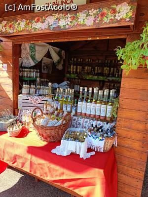 [P24] Pălincă cu tradiție. » foto by tata123 🔱
 - 
<span class="allrVoted glyphicon glyphicon-heart hidden" id="av1359966"></span>
<a class="m-l-10 hidden" id="sv1359966" onclick="voting_Foto_DelVot(,1359966,14175)" role="button">șterge vot <span class="glyphicon glyphicon-remove"></span></a>
<a id="v91359966" class=" c-red"  onclick="voting_Foto_SetVot(1359966)" role="button"><span class="glyphicon glyphicon-heart-empty"></span> <b>LIKE</b> = Votează poza</a> <img class="hidden"  id="f1359966W9" src="/imagini/loader.gif" border="0" /><span class="AjErrMes hidden" id="e1359966ErM"></span>