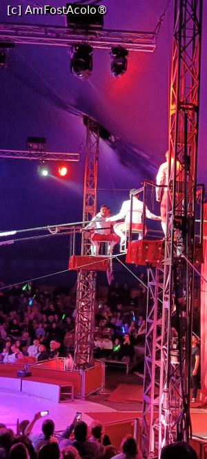 [P11] Exerciții pe fir la înălțime. » foto by tata123 🔱
 - 
<span class="allrVoted glyphicon glyphicon-heart hidden" id="av1516959"></span>
<a class="m-l-10 hidden" id="sv1516959" onclick="voting_Foto_DelVot(,1516959,14175)" role="button">șterge vot <span class="glyphicon glyphicon-remove"></span></a>
<a id="v91516959" class=" c-red"  onclick="voting_Foto_SetVot(1516959)" role="button"><span class="glyphicon glyphicon-heart-empty"></span> <b>LIKE</b> = Votează poza</a> <img class="hidden"  id="f1516959W9" src="/imagini/loader.gif" border="0" /><span class="AjErrMes hidden" id="e1516959ErM"></span>