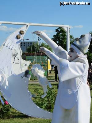 [P17] Pierrot Lunatecul...  » foto by tata123 🔱
 - 
<span class="allrVoted glyphicon glyphicon-heart hidden" id="av622496"></span>
<a class="m-l-10 hidden" id="sv622496" onclick="voting_Foto_DelVot(,622496,14175)" role="button">șterge vot <span class="glyphicon glyphicon-remove"></span></a>
<a id="v9622496" class=" c-red"  onclick="voting_Foto_SetVot(622496)" role="button"><span class="glyphicon glyphicon-heart-empty"></span> <b>LIKE</b> = Votează poza</a> <img class="hidden"  id="f622496W9" src="/imagini/loader.gif" border="0" /><span class="AjErrMes hidden" id="e622496ErM"></span>