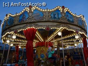 [P12] Caruselul copilăriei.  » foto by tata123 🔱
 - 
<span class="allrVoted glyphicon glyphicon-heart hidden" id="av1133753"></span>
<a class="m-l-10 hidden" id="sv1133753" onclick="voting_Foto_DelVot(,1133753,14175)" role="button">șterge vot <span class="glyphicon glyphicon-remove"></span></a>
<a id="v91133753" class=" c-red"  onclick="voting_Foto_SetVot(1133753)" role="button"><span class="glyphicon glyphicon-heart-empty"></span> <b>LIKE</b> = Votează poza</a> <img class="hidden"  id="f1133753W9" src="/imagini/loader.gif" border="0" /><span class="AjErrMes hidden" id="e1133753ErM"></span>