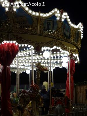 [P14] Caruselul cu animale exotice.  » foto by tata123 🔱
 - 
<span class="allrVoted glyphicon glyphicon-heart hidden" id="av1133755"></span>
<a class="m-l-10 hidden" id="sv1133755" onclick="voting_Foto_DelVot(,1133755,14175)" role="button">șterge vot <span class="glyphicon glyphicon-remove"></span></a>
<a id="v91133755" class=" c-red"  onclick="voting_Foto_SetVot(1133755)" role="button"><span class="glyphicon glyphicon-heart-empty"></span> <b>LIKE</b> = Votează poza</a> <img class="hidden"  id="f1133755W9" src="/imagini/loader.gif" border="0" /><span class="AjErrMes hidden" id="e1133755ErM"></span>