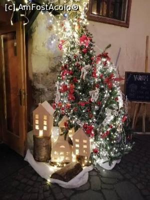 [P17] Ornament la o cafenea » foto by nelu73
 - 
<span class="allrVoted glyphicon glyphicon-heart hidden" id="av1266912"></span>
<a class="m-l-10 hidden" id="sv1266912" onclick="voting_Foto_DelVot(,1266912,14186)" role="button">șterge vot <span class="glyphicon glyphicon-remove"></span></a>
<a id="v91266912" class=" c-red"  onclick="voting_Foto_SetVot(1266912)" role="button"><span class="glyphicon glyphicon-heart-empty"></span> <b>LIKE</b> = Votează poza</a> <img class="hidden"  id="f1266912W9" src="/imagini/loader.gif" border="0" /><span class="AjErrMes hidden" id="e1266912ErM"></span>