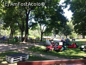 [P19] Atmosfera din parc la a miază » foto by AZE
 - 
<span class="allrVoted glyphicon glyphicon-heart hidden" id="av1237751"></span>
<a class="m-l-10 hidden" id="sv1237751" onclick="voting_Foto_DelVot(,1237751,14186)" role="button">șterge vot <span class="glyphicon glyphicon-remove"></span></a>
<a id="v91237751" class=" c-red"  onclick="voting_Foto_SetVot(1237751)" role="button"><span class="glyphicon glyphicon-heart-empty"></span> <b>LIKE</b> = Votează poza</a> <img class="hidden"  id="f1237751W9" src="/imagini/loader.gif" border="0" /><span class="AjErrMes hidden" id="e1237751ErM"></span>