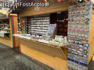 [P19] Decorașiuni,souvenir » foto by AZE
 - 
<span class="allrVoted glyphicon glyphicon-heart hidden" id="av1359381"></span>
<a class="m-l-10 hidden" id="sv1359381" onclick="voting_Foto_DelVot(,1359381,14186)" role="button">șterge vot <span class="glyphicon glyphicon-remove"></span></a>
<a id="v91359381" class=" c-red"  onclick="voting_Foto_SetVot(1359381)" role="button"><span class="glyphicon glyphicon-heart-empty"></span> <b>LIKE</b> = Votează poza</a> <img class="hidden"  id="f1359381W9" src="/imagini/loader.gif" border="0" /><span class="AjErrMes hidden" id="e1359381ErM"></span>