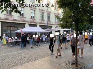 [P18] Centrul Sibiului este foarte animat în această perioadă-Zona pietonală Bălcescu » foto by AZE
 - 
<span class="allrVoted glyphicon glyphicon-heart hidden" id="av1374488"></span>
<a class="m-l-10 hidden" id="sv1374488" onclick="voting_Foto_DelVot(,1374488,14186)" role="button">șterge vot <span class="glyphicon glyphicon-remove"></span></a>
<a id="v91374488" class=" c-red"  onclick="voting_Foto_SetVot(1374488)" role="button"><span class="glyphicon glyphicon-heart-empty"></span> <b>LIKE</b> = Votează poza</a> <img class="hidden"  id="f1374488W9" src="/imagini/loader.gif" border="0" /><span class="AjErrMes hidden" id="e1374488ErM"></span>