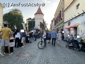 [P04] Strada Cetății,locul de organizare a Street Food Festival » foto by AZE
 - 
<span class="allrVoted glyphicon glyphicon-heart hidden" id="av1388452"></span>
<a class="m-l-10 hidden" id="sv1388452" onclick="voting_Foto_DelVot(,1388452,14186)" role="button">șterge vot <span class="glyphicon glyphicon-remove"></span></a>
<a id="v91388452" class=" c-red"  onclick="voting_Foto_SetVot(1388452)" role="button"><span class="glyphicon glyphicon-heart-empty"></span> <b>LIKE</b> = Votează poza</a> <img class="hidden"  id="f1388452W9" src="/imagini/loader.gif" border="0" /><span class="AjErrMes hidden" id="e1388452ErM"></span>