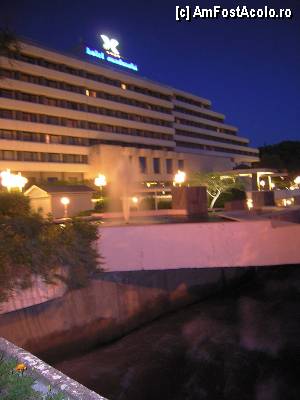 [P21] Sandanski - pe malul Sandaska Bistrița, Interhotel Sandanski » foto by Dragoș_MD
 - 
<span class="allrVoted glyphicon glyphicon-heart hidden" id="av422860"></span>
<a class="m-l-10 hidden" id="sv422860" onclick="voting_Foto_DelVot(,422860,14189)" role="button">șterge vot <span class="glyphicon glyphicon-remove"></span></a>
<a id="v9422860" class=" c-red"  onclick="voting_Foto_SetVot(422860)" role="button"><span class="glyphicon glyphicon-heart-empty"></span> <b>LIKE</b> = Votează poza</a> <img class="hidden"  id="f422860W9" src="/imagini/loader.gif" border="0" /><span class="AjErrMes hidden" id="e422860ErM"></span>