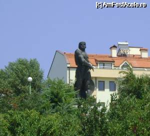 [P02] Sandanski - Monumentul arhitectural Spartacus » foto by biancuta
 - 
<span class="allrVoted glyphicon glyphicon-heart hidden" id="av340249"></span>
<a class="m-l-10 hidden" id="sv340249" onclick="voting_Foto_DelVot(,340249,14189)" role="button">șterge vot <span class="glyphicon glyphicon-remove"></span></a>
<a id="v9340249" class=" c-red"  onclick="voting_Foto_SetVot(340249)" role="button"><span class="glyphicon glyphicon-heart-empty"></span> <b>LIKE</b> = Votează poza</a> <img class="hidden"  id="f340249W9" src="/imagini/loader.gif" border="0" /><span class="AjErrMes hidden" id="e340249ErM"></span>