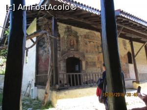 [P11] Intrare in biserica, zid pictat.  » foto by elviramvio
 - 
<span class="allrVoted glyphicon glyphicon-heart hidden" id="av765187"></span>
<a class="m-l-10 hidden" id="sv765187" onclick="voting_Foto_DelVot(,765187,14189)" role="button">șterge vot <span class="glyphicon glyphicon-remove"></span></a>
<a id="v9765187" class=" c-red"  onclick="voting_Foto_SetVot(765187)" role="button"><span class="glyphicon glyphicon-heart-empty"></span> <b>LIKE</b> = Votează poza</a> <img class="hidden"  id="f765187W9" src="/imagini/loader.gif" border="0" /><span class="AjErrMes hidden" id="e765187ErM"></span>