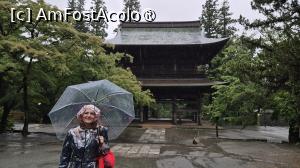 [P02] Acest templu pare sa fie trecut cu vederea, desi se afla chiar langa statia de tren JR Kita-Kamakura, asezat pe un deal. Nu are arhitectura magnifica a celorlalte temple si altare, dar este frumos amenajat, intr-un loc foarte linistit, placut, potrivit meditatiei Zen, in mijlocul naturii in stare aproape naturala. » foto by geani anto
 - 
<span class="allrVoted glyphicon glyphicon-heart hidden" id="av1443144"></span>
<a class="m-l-10 hidden" id="sv1443144" onclick="voting_Foto_DelVot(,1443144,14224)" role="button">șterge vot <span class="glyphicon glyphicon-remove"></span></a>
<a id="v91443144" class=" c-red"  onclick="voting_Foto_SetVot(1443144)" role="button"><span class="glyphicon glyphicon-heart-empty"></span> <b>LIKE</b> = Votează poza</a> <img class="hidden"  id="f1443144W9" src="/imagini/loader.gif" border="0" /><span class="AjErrMes hidden" id="e1443144ErM"></span>