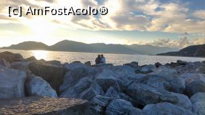 [P27] apusul in lerici, am surpins si 2 indragostoiti » foto by lalely
 - 
<span class="allrVoted glyphicon glyphicon-heart hidden" id="av804031"></span>
<a class="m-l-10 hidden" id="sv804031" onclick="voting_Foto_DelVot(,804031,14241)" role="button">șterge vot <span class="glyphicon glyphicon-remove"></span></a>
<a id="v9804031" class=" c-red"  onclick="voting_Foto_SetVot(804031)" role="button"><span class="glyphicon glyphicon-heart-empty"></span> <b>LIKE</b> = Votează poza</a> <img class="hidden"  id="f804031W9" src="/imagini/loader.gif" border="0" /><span class="AjErrMes hidden" id="e804031ErM"></span>