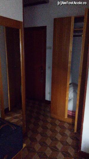 [P07] Traversarea camerei era un act de curaj, sau sport extrem.  » foto by Aqvila
 - 
<span class="allrVoted glyphicon glyphicon-heart hidden" id="av673550"></span>
<a class="m-l-10 hidden" id="sv673550" onclick="voting_Foto_DelVot(,673550,14241)" role="button">șterge vot <span class="glyphicon glyphicon-remove"></span></a>
<a id="v9673550" class=" c-red"  onclick="voting_Foto_SetVot(673550)" role="button"><span class="glyphicon glyphicon-heart-empty"></span> <b>LIKE</b> = Votează poza</a> <img class="hidden"  id="f673550W9" src="/imagini/loader.gif" border="0" /><span class="AjErrMes hidden" id="e673550ErM"></span>