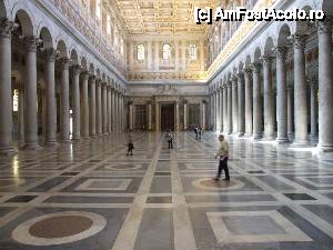 [P60] interior basilica san paolo » foto by eduardpetrut
 - 
<span class="allrVoted glyphicon glyphicon-heart hidden" id="av439181"></span>
<a class="m-l-10 hidden" id="sv439181" onclick="voting_Foto_DelVot(,439181,14290)" role="button">șterge vot <span class="glyphicon glyphicon-remove"></span></a>
<a id="v9439181" class=" c-red"  onclick="voting_Foto_SetVot(439181)" role="button"><span class="glyphicon glyphicon-heart-empty"></span> <b>LIKE</b> = Votează poza</a> <img class="hidden"  id="f439181W9" src="/imagini/loader.gif" border="0" /><span class="AjErrMes hidden" id="e439181ErM"></span>