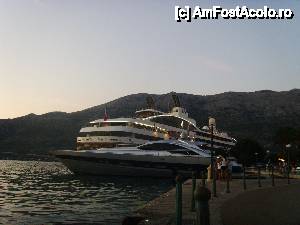 [P51] Port Korcula » foto by felix
 - 
<span class="allrVoted glyphicon glyphicon-heart hidden" id="av432100"></span>
<a class="m-l-10 hidden" id="sv432100" onclick="voting_Foto_DelVot(,432100,14336)" role="button">șterge vot <span class="glyphicon glyphicon-remove"></span></a>
<a id="v9432100" class=" c-red"  onclick="voting_Foto_SetVot(432100)" role="button"><span class="glyphicon glyphicon-heart-empty"></span> <b>LIKE</b> = Votează poza</a> <img class="hidden"  id="f432100W9" src="/imagini/loader.gif" border="0" /><span class="AjErrMes hidden" id="e432100ErM"></span>