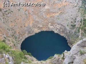 [P14] Lacul Rosu de la Imotski » foto by Bughy82
 - 
<span class="allrVoted glyphicon glyphicon-heart hidden" id="av866958"></span>
<a class="m-l-10 hidden" id="sv866958" onclick="voting_Foto_DelVot(,866958,14336)" role="button">șterge vot <span class="glyphicon glyphicon-remove"></span></a>
<a id="v9866958" class=" c-red"  onclick="voting_Foto_SetVot(866958)" role="button"><span class="glyphicon glyphicon-heart-empty"></span> <b>LIKE</b> = Votează poza</a> <img class="hidden"  id="f866958W9" src="/imagini/loader.gif" border="0" /><span class="AjErrMes hidden" id="e866958ErM"></span>
