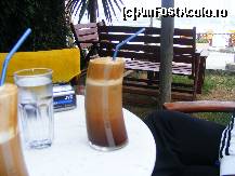 [P49] Ultimul frappe in Thassos, mi-au placut paharele » foto by Cris
 - 
<span class="allrVoted glyphicon glyphicon-heart hidden" id="av135030"></span>
<a class="m-l-10 hidden" id="sv135030" onclick="voting_Foto_DelVot(,135030,14421)" role="button">șterge vot <span class="glyphicon glyphicon-remove"></span></a>
<a id="v9135030" class=" c-red"  onclick="voting_Foto_SetVot(135030)" role="button"><span class="glyphicon glyphicon-heart-empty"></span> <b>LIKE</b> = Votează poza</a> <img class="hidden"  id="f135030W9" src="/imagini/loader.gif" border="0" /><span class="AjErrMes hidden" id="e135030ErM"></span>