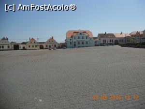 [P02] piata centrală a orasului Miercurea Sibiului » foto by zlatna
 - 
<span class="allrVoted glyphicon glyphicon-heart hidden" id="av819311"></span>
<a class="m-l-10 hidden" id="sv819311" onclick="voting_Foto_DelVot(,819311,14490)" role="button">șterge vot <span class="glyphicon glyphicon-remove"></span></a>
<a id="v9819311" class=" c-red"  onclick="voting_Foto_SetVot(819311)" role="button"><span class="glyphicon glyphicon-heart-empty"></span> <b>LIKE</b> = Votează poza</a> <img class="hidden"  id="f819311W9" src="/imagini/loader.gif" border="0" /><span class="AjErrMes hidden" id="e819311ErM"></span>