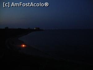 [P18] Costineşti - am rămas pe faleza din apropierea staţiunii alături de amicii noştri până la lăsarea nopţii întrucât am vrut să lansăm câte un lampion...  » foto by Floryn81
 - 
<span class="allrVoted glyphicon glyphicon-heart hidden" id="av880729"></span>
<a class="m-l-10 hidden" id="sv880729" onclick="voting_Foto_DelVot(,880729,14525)" role="button">șterge vot <span class="glyphicon glyphicon-remove"></span></a>
<a id="v9880729" class=" c-red"  onclick="voting_Foto_SetVot(880729)" role="button"><span class="glyphicon glyphicon-heart-empty"></span> <b>LIKE</b> = Votează poza</a> <img class="hidden"  id="f880729W9" src="/imagini/loader.gif" border="0" /><span class="AjErrMes hidden" id="e880729ErM"></span>
