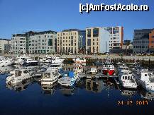 [P56] Bodø - Thon Hotel Nordlys văzut din port.  » foto by iulianic
 - 
<span class="allrVoted glyphicon glyphicon-heart hidden" id="av485563"></span>
<a class="m-l-10 hidden" id="sv485563" onclick="voting_Foto_DelVot(,485563,14621)" role="button">șterge vot <span class="glyphicon glyphicon-remove"></span></a>
<a id="v9485563" class=" c-red"  onclick="voting_Foto_SetVot(485563)" role="button"><span class="glyphicon glyphicon-heart-empty"></span> <b>LIKE</b> = Votează poza</a> <img class="hidden"  id="f485563W9" src="/imagini/loader.gif" border="0" /><span class="AjErrMes hidden" id="e485563ErM"></span>
