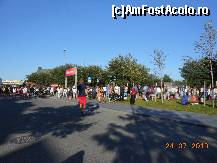 [P58] Bodø - La spectacolul din parcul central.  » foto by iulianic
 - 
<span class="allrVoted glyphicon glyphicon-heart hidden" id="av485565"></span>
<a class="m-l-10 hidden" id="sv485565" onclick="voting_Foto_DelVot(,485565,14621)" role="button">șterge vot <span class="glyphicon glyphicon-remove"></span></a>
<a id="v9485565" class=" c-red"  onclick="voting_Foto_SetVot(485565)" role="button"><span class="glyphicon glyphicon-heart-empty"></span> <b>LIKE</b> = Votează poza</a> <img class="hidden"  id="f485565W9" src="/imagini/loader.gif" border="0" /><span class="AjErrMes hidden" id="e485565ErM"></span>