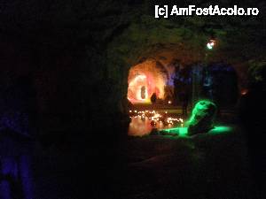 [P39] lacul cu imaginea intrari in caverna » foto by grecudoina
 - 
<span class="allrVoted glyphicon glyphicon-heart hidden" id="av440999"></span>
<a class="m-l-10 hidden" id="sv440999" onclick="voting_Foto_DelVot(,440999,14621)" role="button">șterge vot <span class="glyphicon glyphicon-remove"></span></a>
<a id="v9440999" class=" c-red"  onclick="voting_Foto_SetVot(440999)" role="button"><span class="glyphicon glyphicon-heart-empty"></span> <b>LIKE</b> = Votează poza</a> <img class="hidden"  id="f440999W9" src="/imagini/loader.gif" border="0" /><span class="AjErrMes hidden" id="e440999ErM"></span>