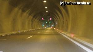 [P19] tunel nou pe autostrada Salonic - Ioannina - detaliu 1 » foto by nosferatoo
 - 
<span class="allrVoted glyphicon glyphicon-heart hidden" id="av562165"></span>
<a class="m-l-10 hidden" id="sv562165" onclick="voting_Foto_DelVot(,562165,14642)" role="button">șterge vot <span class="glyphicon glyphicon-remove"></span></a>
<a id="v9562165" class=" c-red"  onclick="voting_Foto_SetVot(562165)" role="button"><span class="glyphicon glyphicon-heart-empty"></span> <b>LIKE</b> = Votează poza</a> <img class="hidden"  id="f562165W9" src="/imagini/loader.gif" border="0" /><span class="AjErrMes hidden" id="e562165ErM"></span>