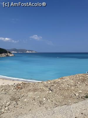 [P12] Spre Myrtos » foto by krisstinna
 - 
<span class="allrVoted glyphicon glyphicon-heart hidden" id="av1272863"></span>
<a class="m-l-10 hidden" id="sv1272863" onclick="voting_Foto_DelVot(,1272863,14654)" role="button">șterge vot <span class="glyphicon glyphicon-remove"></span></a>
<a id="v91272863" class=" c-red"  onclick="voting_Foto_SetVot(1272863)" role="button"><span class="glyphicon glyphicon-heart-empty"></span> <b>LIKE</b> = Votează poza</a> <img class="hidden"  id="f1272863W9" src="/imagini/loader.gif" border="0" /><span class="AjErrMes hidden" id="e1272863ErM"></span>