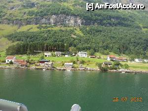 [P30] În drum spre Bergen - Cu 'Lady Elisabeth' în croazieră pe Sognefjord.  » foto by iulianic
 - 
<span class="allrVoted glyphicon glyphicon-heart hidden" id="av475145"></span>
<a class="m-l-10 hidden" id="sv475145" onclick="voting_Foto_DelVot(,475145,14660)" role="button">șterge vot <span class="glyphicon glyphicon-remove"></span></a>
<a id="v9475145" class=" c-red"  onclick="voting_Foto_SetVot(475145)" role="button"><span class="glyphicon glyphicon-heart-empty"></span> <b>LIKE</b> = Votează poza</a> <img class="hidden"  id="f475145W9" src="/imagini/loader.gif" border="0" /><span class="AjErrMes hidden" id="e475145ErM"></span>