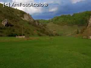 [P36] Fundătura Ponorului » foto by Mika
 - 
<span class="allrVoted glyphicon glyphicon-heart hidden" id="av1299262"></span>
<a class="m-l-10 hidden" id="sv1299262" onclick="voting_Foto_DelVot(,1299262,14749)" role="button">șterge vot <span class="glyphicon glyphicon-remove"></span></a>
<a id="v91299262" class=" c-red"  onclick="voting_Foto_SetVot(1299262)" role="button"><span class="glyphicon glyphicon-heart-empty"></span> <b>LIKE</b> = Votează poza</a> <img class="hidden"  id="f1299262W9" src="/imagini/loader.gif" border="0" /><span class="AjErrMes hidden" id="e1299262ErM"></span>