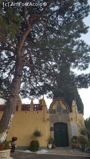 [P28] Manastirea Maicii Domnului, Paleokastritsa » foto by MoniQ69
 - 
<span class="allrVoted glyphicon glyphicon-heart hidden" id="av1004379"></span>
<a class="m-l-10 hidden" id="sv1004379" onclick="voting_Foto_DelVot(,1004379,14751)" role="button">șterge vot <span class="glyphicon glyphicon-remove"></span></a>
<a id="v91004379" class=" c-red"  onclick="voting_Foto_SetVot(1004379)" role="button"><span class="glyphicon glyphicon-heart-empty"></span> <b>LIKE</b> = Votează poza</a> <img class="hidden"  id="f1004379W9" src="/imagini/loader.gif" border="0" /><span class="AjErrMes hidden" id="e1004379ErM"></span>