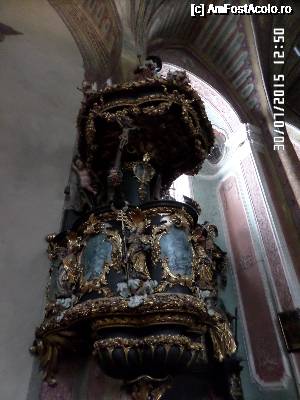 [P17] Amvonul, deasemenea bogat ornamentat al bisericii » foto by Alina53
 - 
<span class="allrVoted glyphicon glyphicon-heart hidden" id="av692088"></span>
<a class="m-l-10 hidden" id="sv692088" onclick="voting_Foto_DelVot(,692088,14815)" role="button">șterge vot <span class="glyphicon glyphicon-remove"></span></a>
<a id="v9692088" class=" c-red"  onclick="voting_Foto_SetVot(692088)" role="button"><span class="glyphicon glyphicon-heart-empty"></span> <b>LIKE</b> = Votează poza</a> <img class="hidden"  id="f692088W9" src="/imagini/loader.gif" border="0" /><span class="AjErrMes hidden" id="e692088ErM"></span>