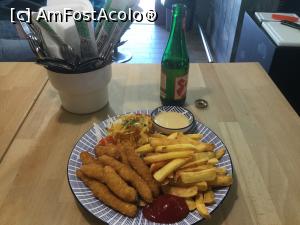 [P49] St. Wolfgang - fast food! asta e :) » foto by mishu
 - 
<span class="allrVoted glyphicon glyphicon-heart hidden" id="av1161650"></span>
<a class="m-l-10 hidden" id="sv1161650" onclick="voting_Foto_DelVot(,1161650,14815)" role="button">șterge vot <span class="glyphicon glyphicon-remove"></span></a>
<a id="v91161650" class=" c-red"  onclick="voting_Foto_SetVot(1161650)" role="button"><span class="glyphicon glyphicon-heart-empty"></span> <b>LIKE</b> = Votează poza</a> <img class="hidden"  id="f1161650W9" src="/imagini/loader.gif" border="0" /><span class="AjErrMes hidden" id="e1161650ErM"></span>