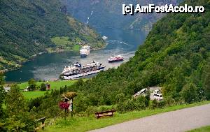 [P01] Celebrity Infinity alături de Costa și Hurtigrutten în cel mai vizitat fiord norvegian Geiranger.  » foto by cristiayan
 - 
<span class="allrVoted glyphicon glyphicon-heart hidden" id="av452985"></span>
<a class="m-l-10 hidden" id="sv452985" onclick="voting_Foto_DelVot(,452985,14975)" role="button">șterge vot <span class="glyphicon glyphicon-remove"></span></a>
<a id="v9452985" class=" c-red"  onclick="voting_Foto_SetVot(452985)" role="button"><span class="glyphicon glyphicon-heart-empty"></span> <b>LIKE</b> = Votează poza</a> <img class="hidden"  id="f452985W9" src="/imagini/loader.gif" border="0" /><span class="AjErrMes hidden" id="e452985ErM"></span>