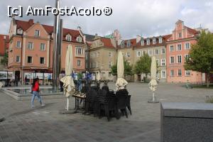 [P41] Poznań, Plac Kolegiacki,  Obelisk „Zegar Historii” (Obeliscul „Ceasul Istoric”), o construcție din oțel inoxidabil » foto by mprofeanu
 - 
<span class="allrVoted glyphicon glyphicon-heart hidden" id="av1373414"></span>
<a class="m-l-10 hidden" id="sv1373414" onclick="voting_Foto_DelVot(,1373414,14982)" role="button">șterge vot <span class="glyphicon glyphicon-remove"></span></a>
<a id="v91373414" class=" c-red"  onclick="voting_Foto_SetVot(1373414)" role="button"><span class="glyphicon glyphicon-heart-empty"></span> <b>LIKE</b> = Votează poza</a> <img class="hidden"  id="f1373414W9" src="/imagini/loader.gif" border="0" /><span class="AjErrMes hidden" id="e1373414ErM"></span>