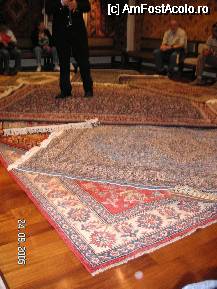 [P03] magazin de covoare; se explica tehnologia » foto by Traveller
 - 
<span class="allrVoted glyphicon glyphicon-heart hidden" id="av49293"></span>
<a class="m-l-10 hidden" id="sv49293" onclick="voting_Foto_DelVot(,49293,14995)" role="button">șterge vot <span class="glyphicon glyphicon-remove"></span></a>
<a id="v949293" class=" c-red"  onclick="voting_Foto_SetVot(49293)" role="button"><span class="glyphicon glyphicon-heart-empty"></span> <b>LIKE</b> = Votează poza</a> <img class="hidden"  id="f49293W9" src="/imagini/loader.gif" border="0" /><span class="AjErrMes hidden" id="e49293ErM"></span>