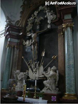 [P03] Statuete si coloane de marmura din Biserica St. Thomass » foto by iccata
 - 
<span class="allrVoted glyphicon glyphicon-heart hidden" id="av453667"></span>
<a class="m-l-10 hidden" id="sv453667" onclick="voting_Foto_DelVot(,453667,15015)" role="button">șterge vot <span class="glyphicon glyphicon-remove"></span></a>
<a id="v9453667" class=" c-red"  onclick="voting_Foto_SetVot(453667)" role="button"><span class="glyphicon glyphicon-heart-empty"></span> <b>LIKE</b> = Votează poza</a> <img class="hidden"  id="f453667W9" src="/imagini/loader.gif" border="0" /><span class="AjErrMes hidden" id="e453667ErM"></span>