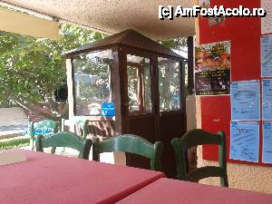 [P04] Hotel Pontos - La începuturi, era foarte utilă această linie telefonică; acum, în era mobilelor, a rămas probabil doar... de patrimoniu...  » foto by Lyssys
 - 
<span class="allrVoted glyphicon glyphicon-heart hidden" id="av455691"></span>
<a class="m-l-10 hidden" id="sv455691" onclick="voting_Foto_DelVot(,455691,15066)" role="button">șterge vot <span class="glyphicon glyphicon-remove"></span></a>
<a id="v9455691" class=" c-red"  onclick="voting_Foto_SetVot(455691)" role="button"><span class="glyphicon glyphicon-heart-empty"></span> <b>LIKE</b> = Votează poza</a> <img class="hidden"  id="f455691W9" src="/imagini/loader.gif" border="0" /><span class="AjErrMes hidden" id="e455691ErM"></span>