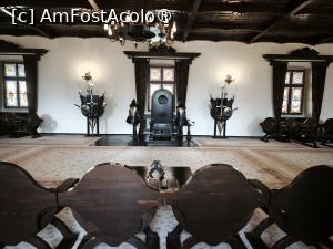 [P22] Sala Tronului » foto by Pușcașu Marin
 - 
<span class="allrVoted glyphicon glyphicon-heart hidden" id="av1530332"></span>
<a class="m-l-10 hidden" id="sv1530332" onclick="voting_Foto_DelVot(,1530332,15092)" role="button">șterge vot <span class="glyphicon glyphicon-remove"></span></a>
<a id="v91530332" class=" c-red"  onclick="voting_Foto_SetVot(1530332)" role="button"><span class="glyphicon glyphicon-heart-empty"></span> <b>LIKE</b> = Votează poza</a> <img class="hidden"  id="f1530332W9" src="/imagini/loader.gif" border="0" /><span class="AjErrMes hidden" id="e1530332ErM"></span>