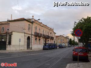 [P26] Imediat la prima intersecţie la stânga cum ieşi din Residencial Mar dos Açores‏, este strada Gomes Freire.  » foto by Costi
 - 
<span class="allrVoted glyphicon glyphicon-heart hidden" id="av458729"></span>
<a class="m-l-10 hidden" id="sv458729" onclick="voting_Foto_DelVot(,458729,15172)" role="button">șterge vot <span class="glyphicon glyphicon-remove"></span></a>
<a id="v9458729" class=" c-red"  onclick="voting_Foto_SetVot(458729)" role="button"><span class="glyphicon glyphicon-heart-empty"></span> <b>LIKE</b> = Votează poza</a> <img class="hidden"  id="f458729W9" src="/imagini/loader.gif" border="0" /><span class="AjErrMes hidden" id="e458729ErM"></span>